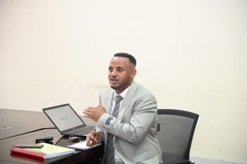 A PhD candidate at the Africa Center of Excellence for Water Management, Abayneh Melaku Manaye, has successfully defended his doctoral dissertation